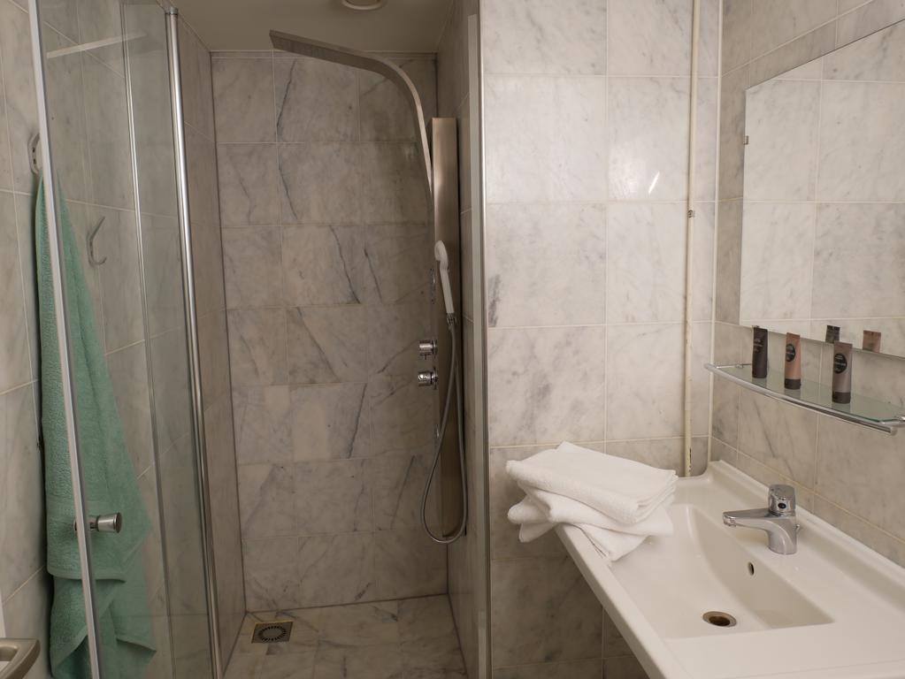 Huize De Duinen Aparthotel Берген-ан-Зее Екстериор снимка
