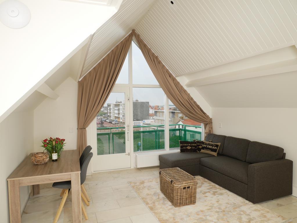 Huize De Duinen Aparthotel Берген-ан-Зее Екстериор снимка